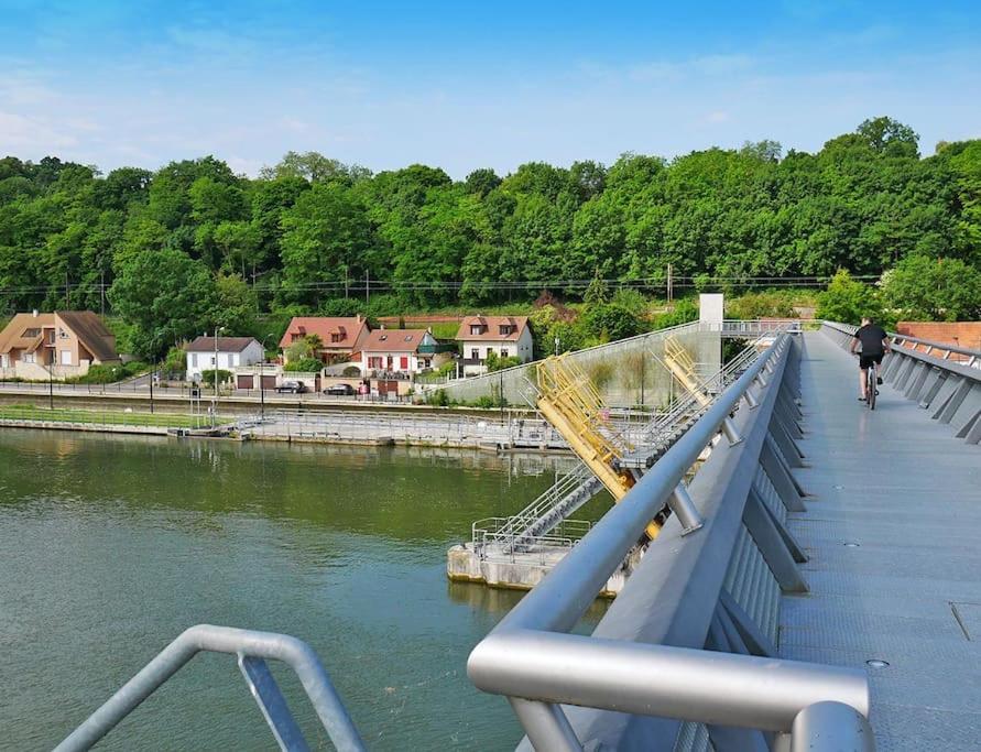 Superbe Appartement - Near Paris Corbeil-Essonnes Eksteriør billede
